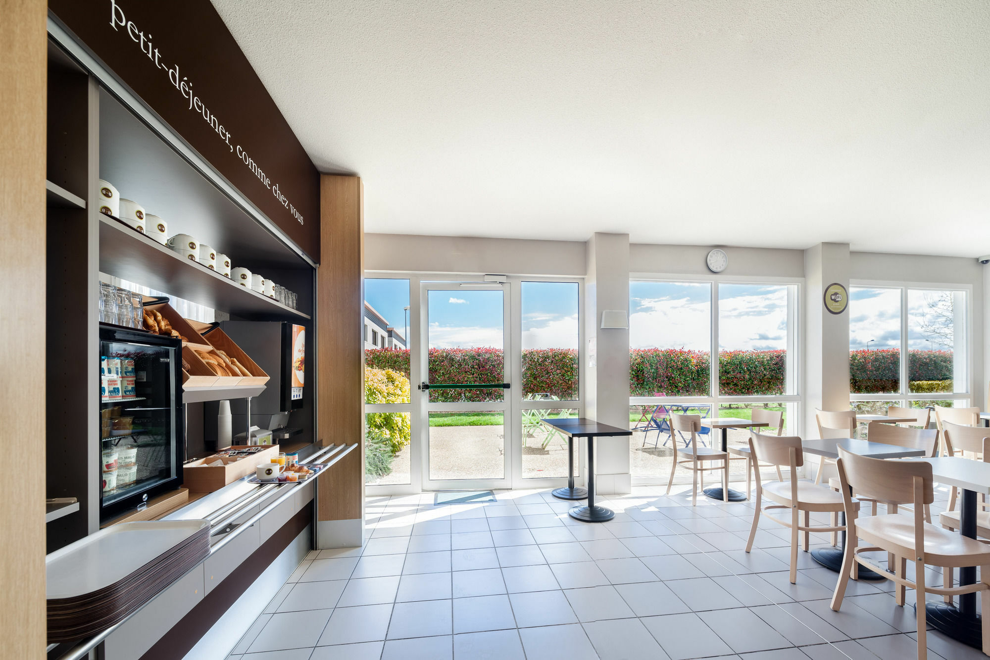 B&B Hotel Évreux מראה חיצוני תמונה