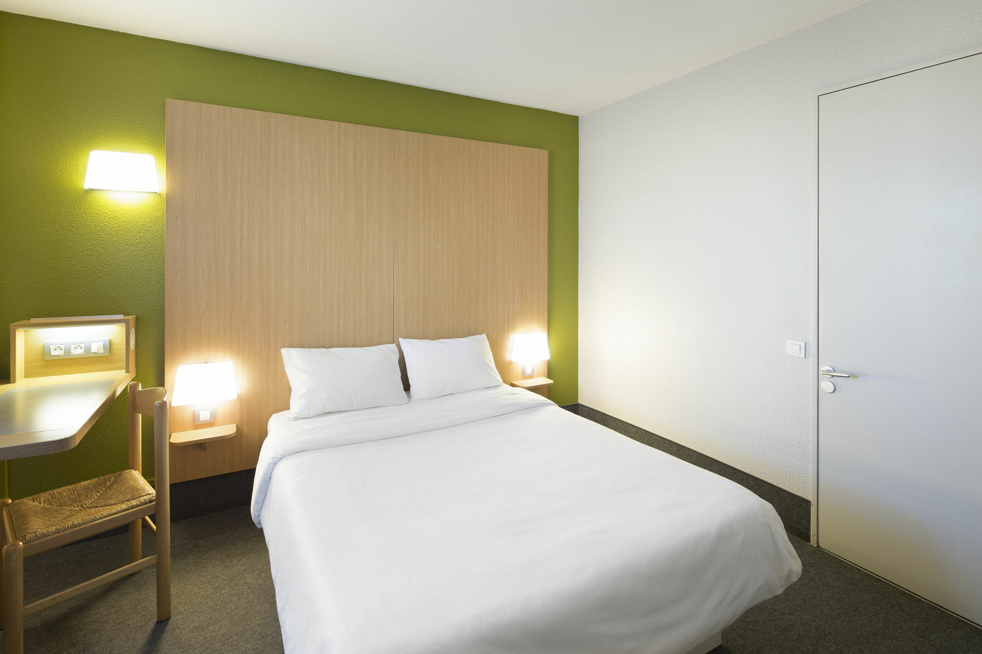 B&B Hotel Évreux מראה חיצוני תמונה